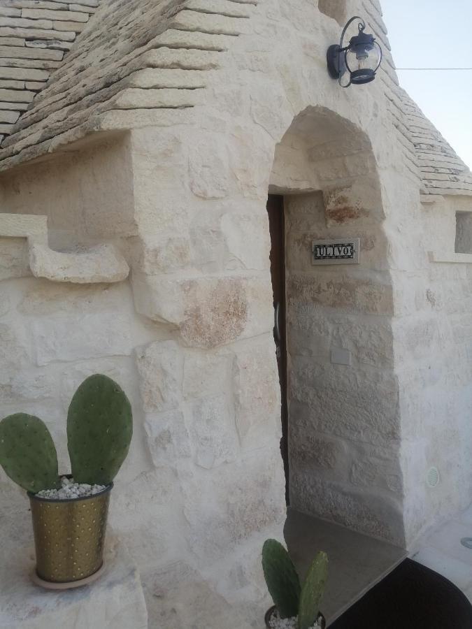 Trullo Manivida Villa Locorotondo Eksteriør billede