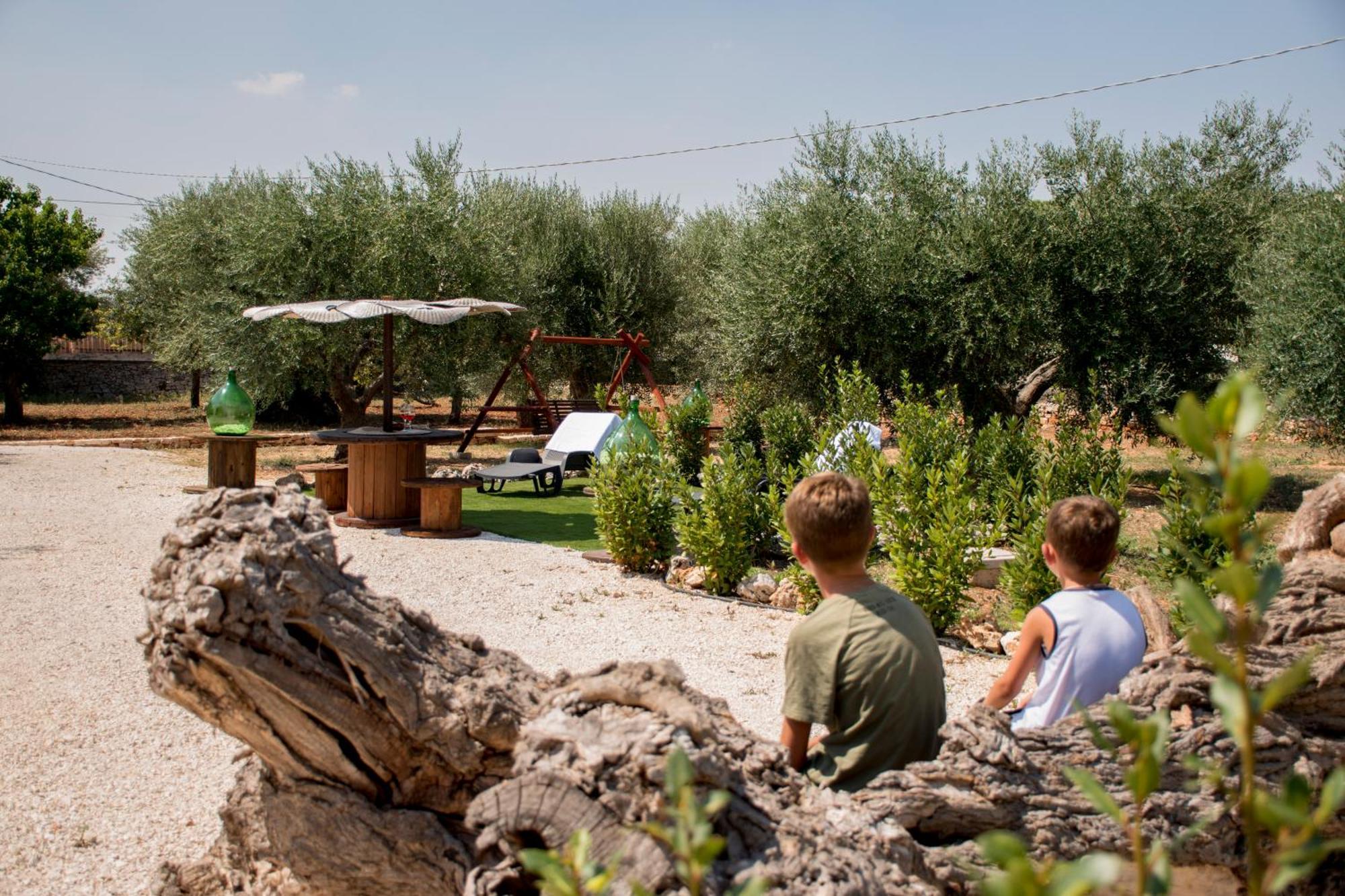 Trullo Manivida Villa Locorotondo Eksteriør billede