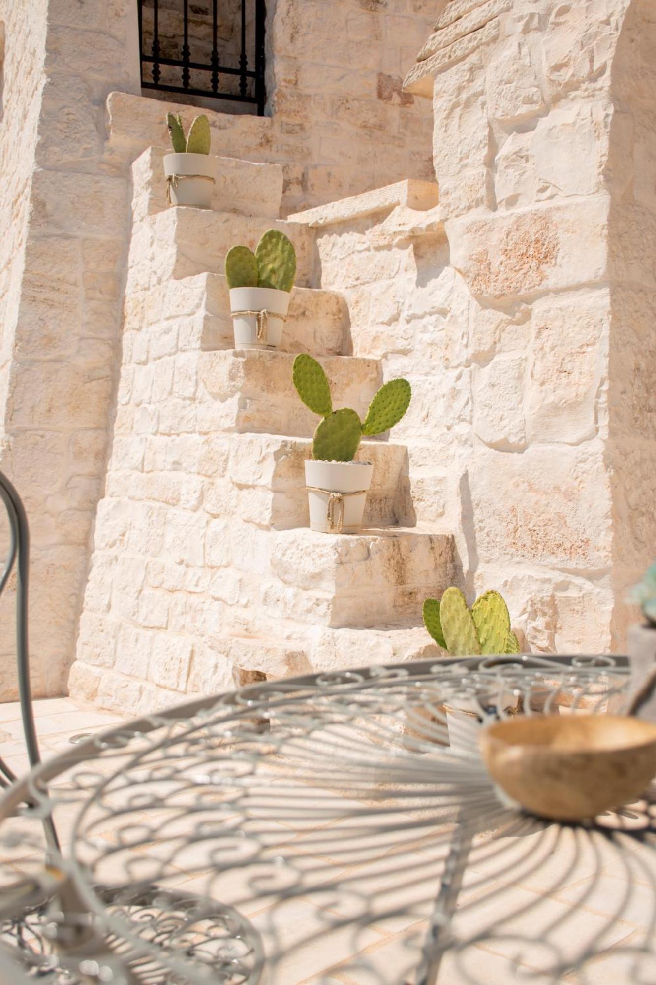 Trullo Manivida Villa Locorotondo Eksteriør billede