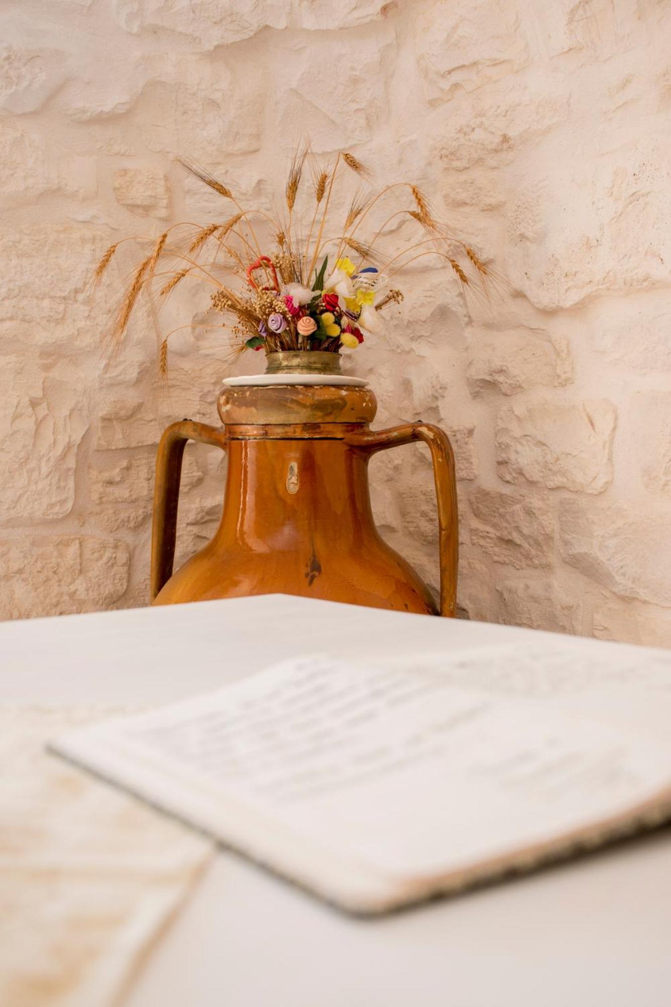 Trullo Manivida Villa Locorotondo Eksteriør billede